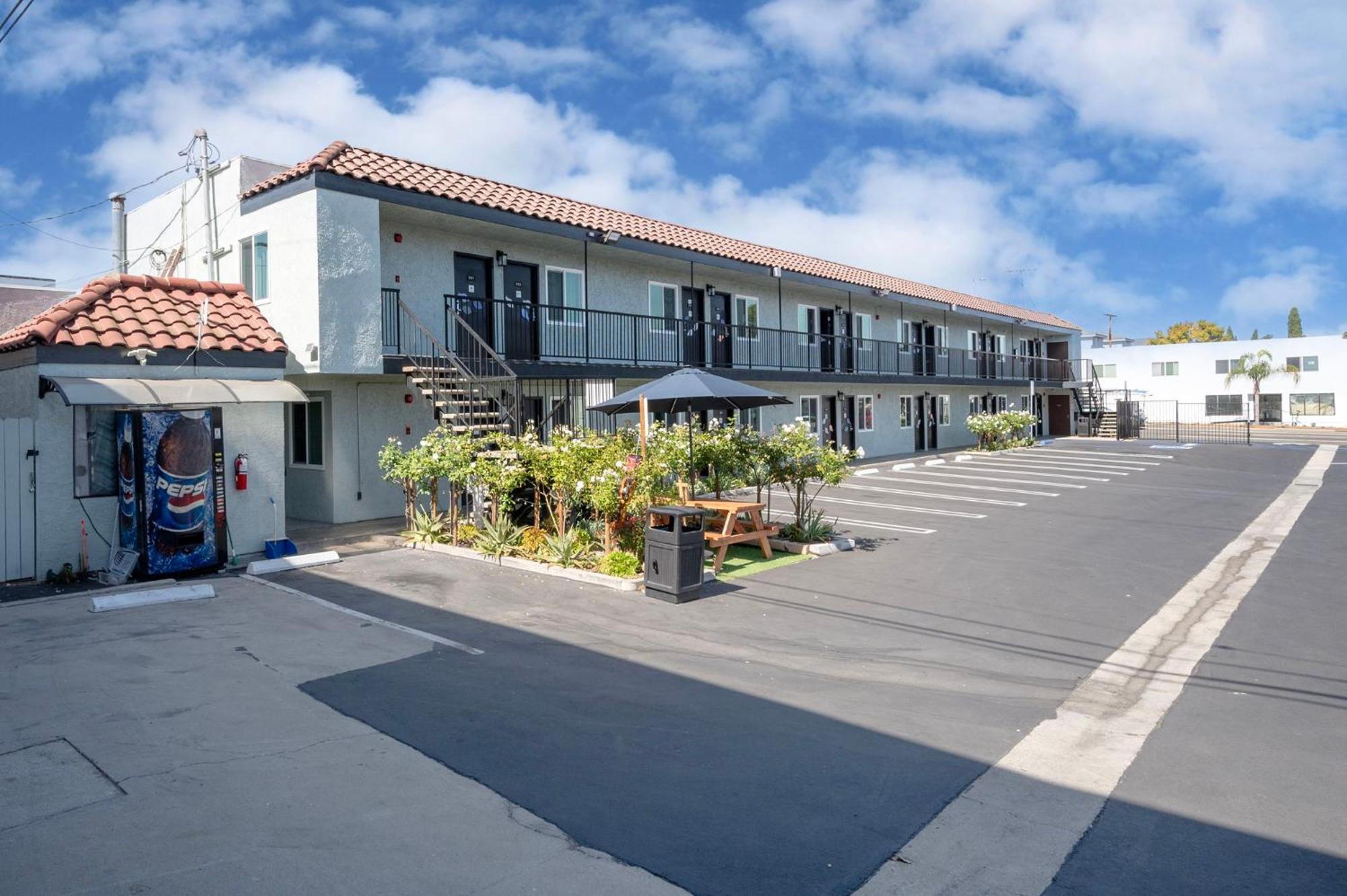 Unik Motel Los Angeles Luaran gambar
